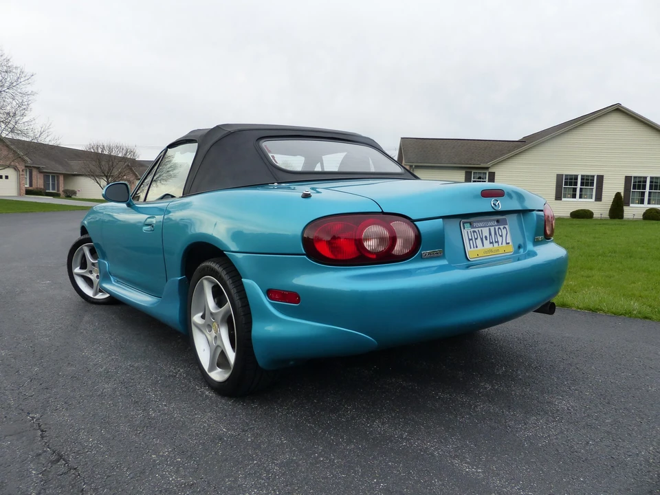 2003 Mazda NB MX-5 Miata - Image 5 of 31