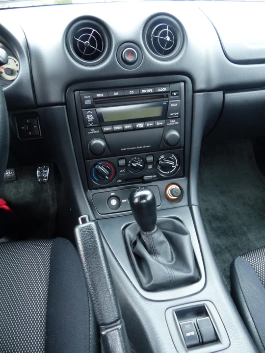 2003 Mazda NB MX-5 Miata - Image 25 of 31