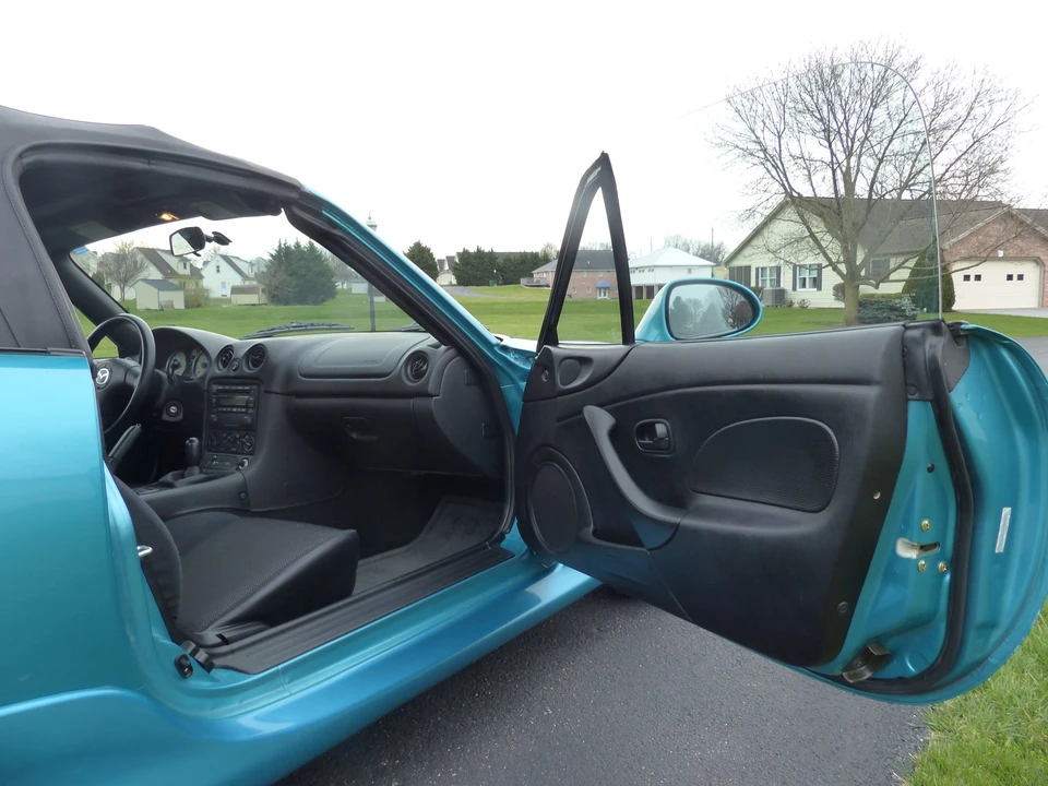 2003 Mazda NB MX-5 Miata - Image 30 of 31