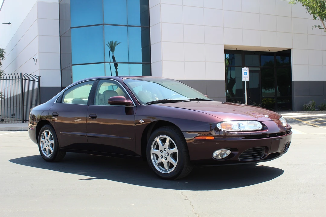 2003 Oldsmobile Aurora - Image 11 of 31