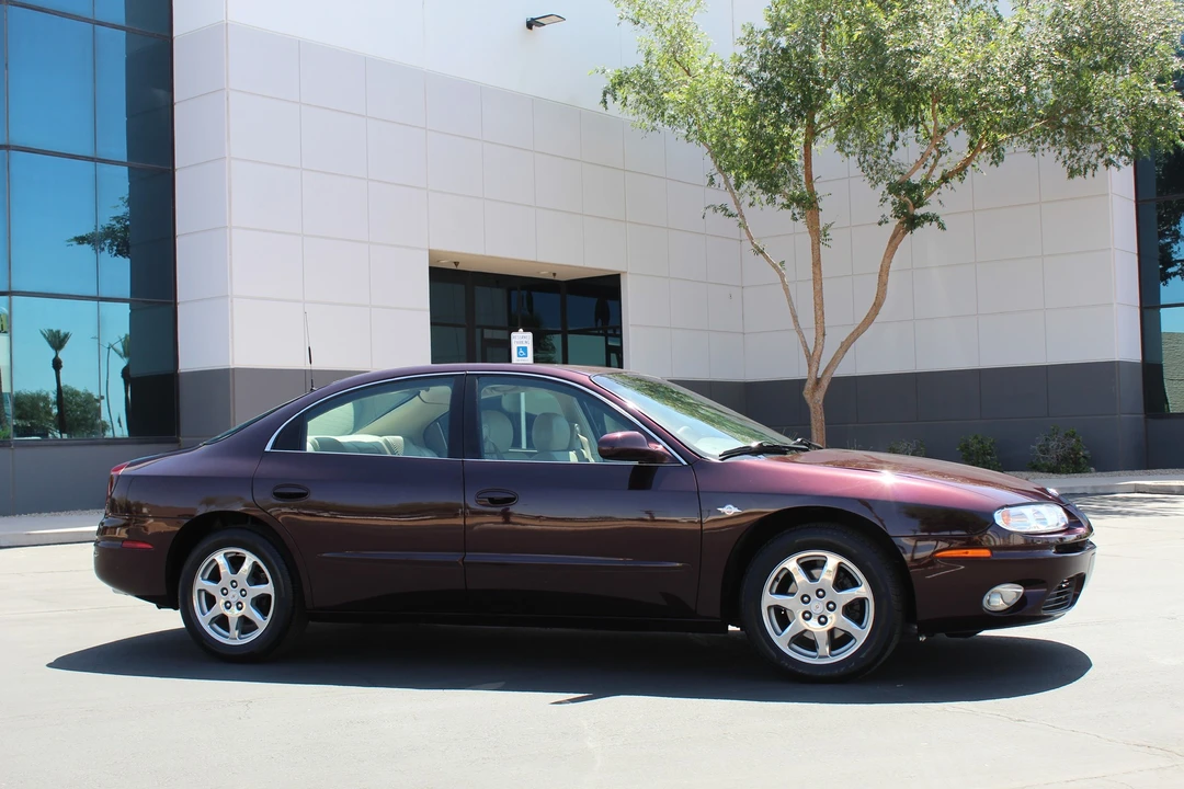 2003 Oldsmobile Aurora - Image 13 of 31