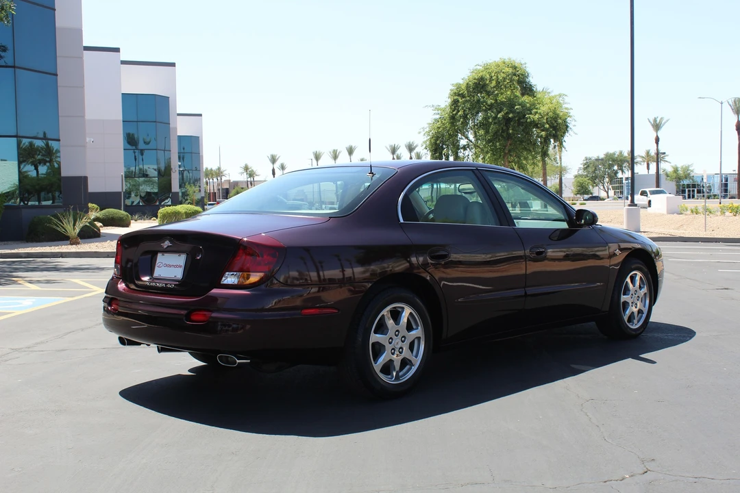 2003 Oldsmobile Aurora - Image 17 of 31