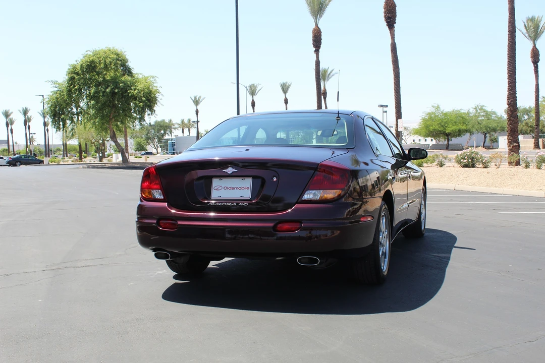 2003 Oldsmobile Aurora - Image 19 of 31