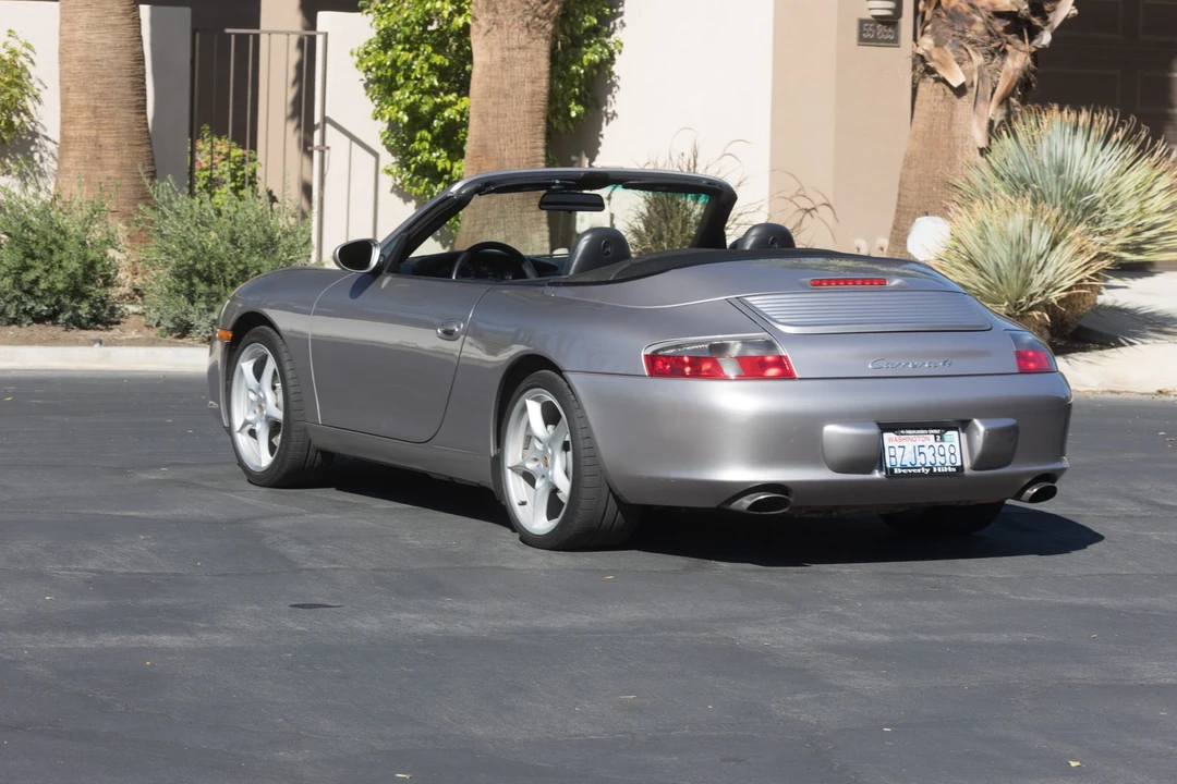 2003 Porsche 996 Carrera - Image 27 of 31