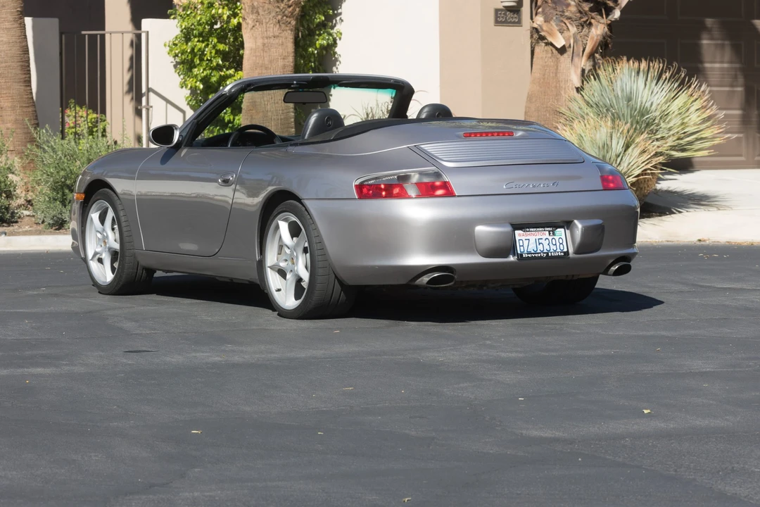 2003 Porsche 996 Carrera - Image 28 of 31