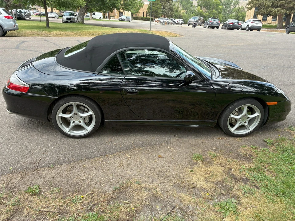 2003 Porsche 996 Carrera 4 - Image 12 of 31