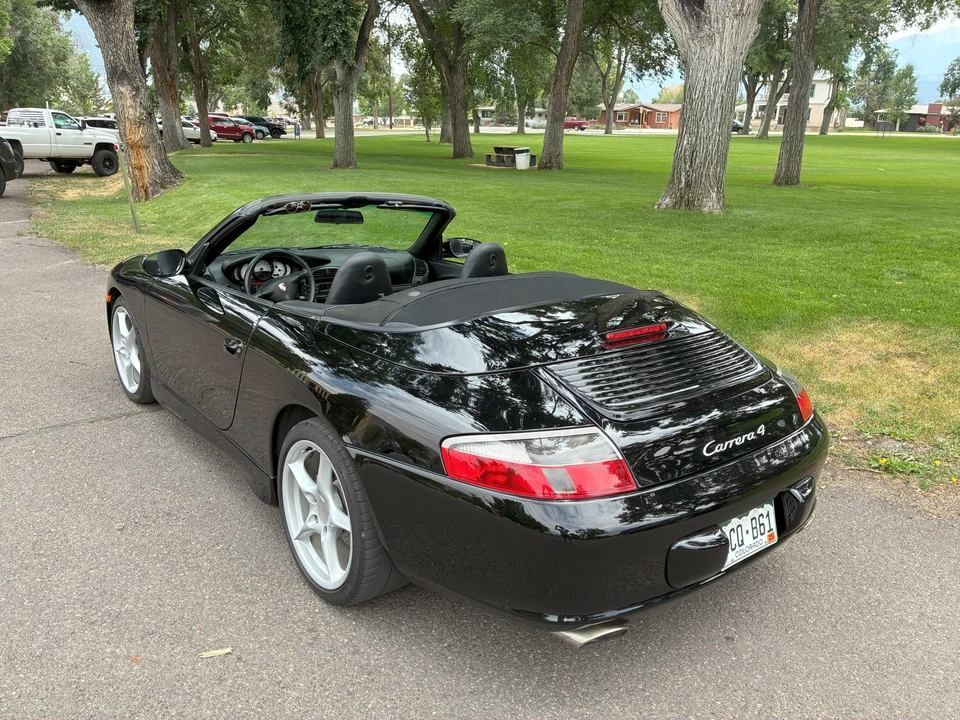 2003 Porsche 996 Carrera 4 - Image 5 of 31