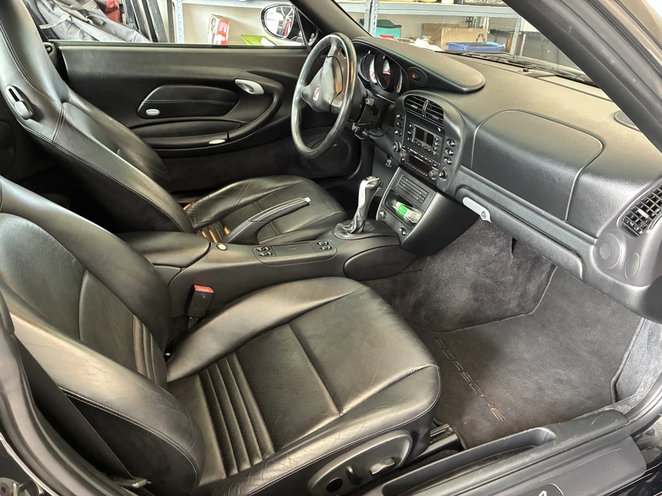 2003 Porsche 996 Carrera 4 - Image 25 of 31