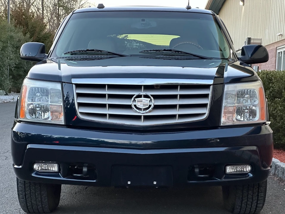 2004 Cadillac Escalade & EXT 2nd Gen - Image 24 of 31