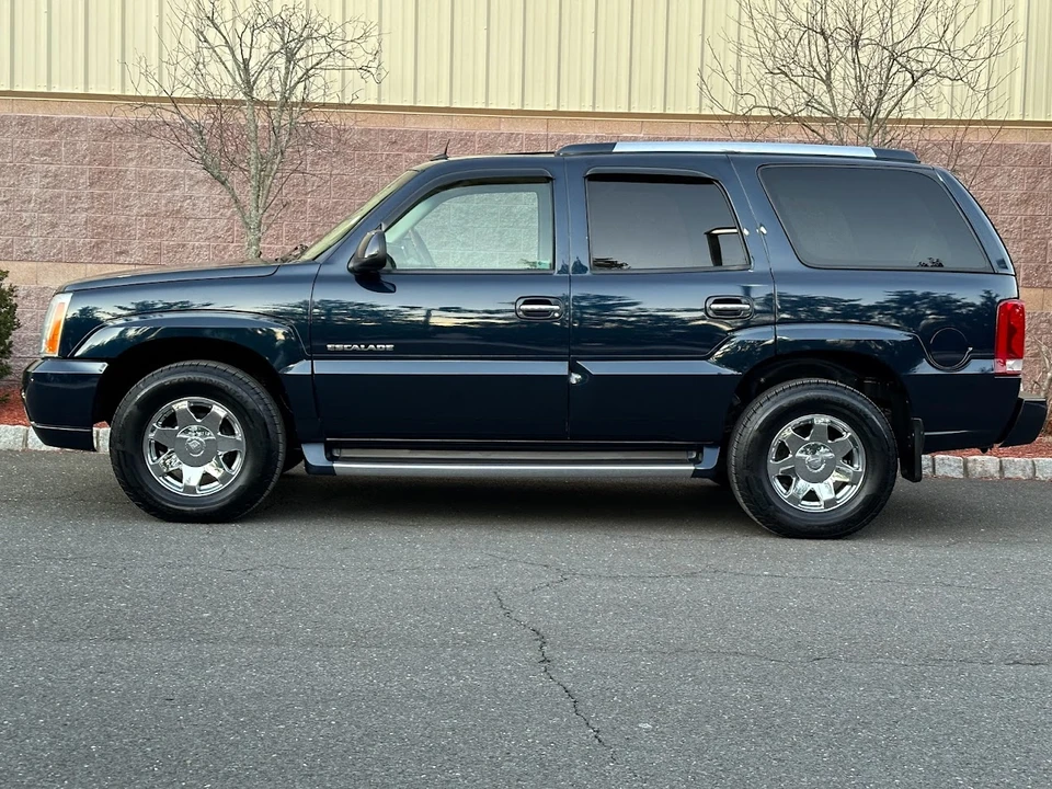 2004 Cadillac Escalade & EXT 2nd Gen - Image 21 of 31