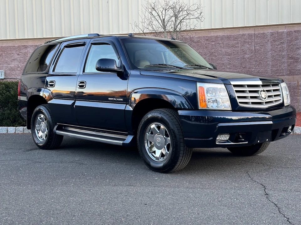 2004 Cadillac Escalade & EXT 2nd Gen - Image 10 of 31