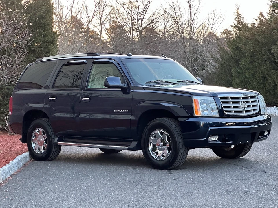 2004 Cadillac Escalade & EXT 2nd Gen - Image 11 of 31