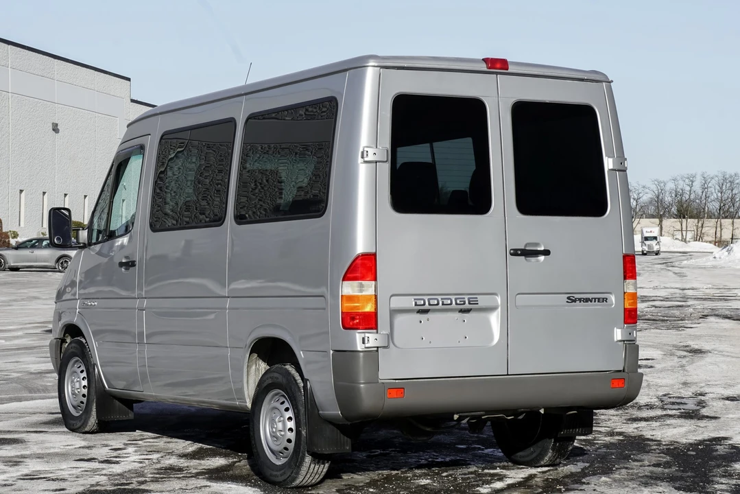 2004 Mercedes-Benz T1N Sprinter - Image 13 of 31