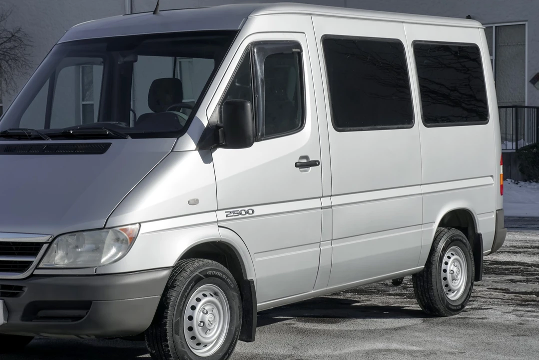 2004 Mercedes-Benz T1N Sprinter - Image 18 of 31