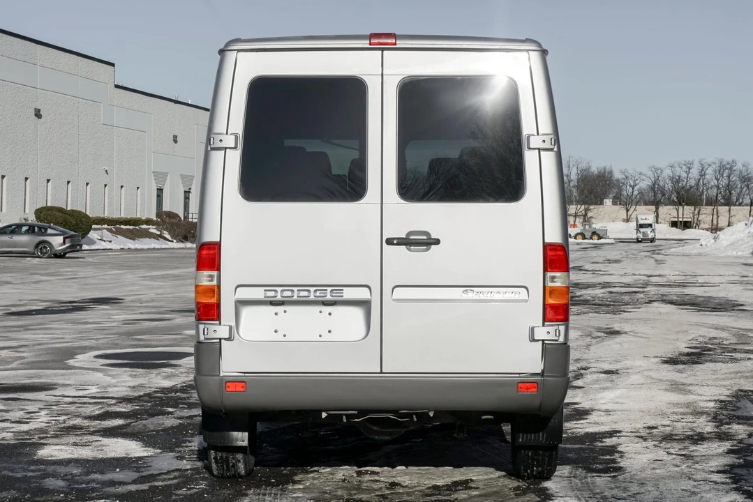 2004 Mercedes-Benz T1N Sprinter - Image 10 of 31