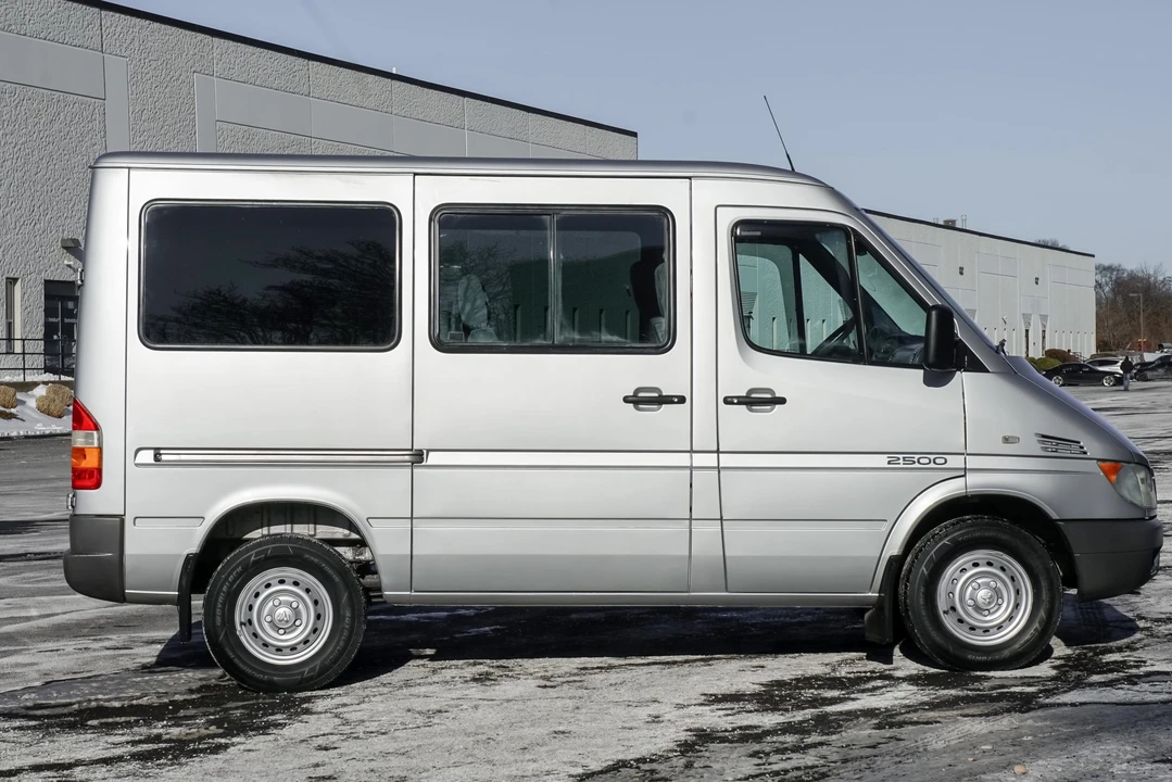 2004 Mercedes-Benz T1N Sprinter - Image 6 of 31