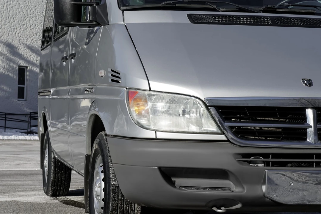 2004 Mercedes-Benz T1N Sprinter - Image 24 of 31