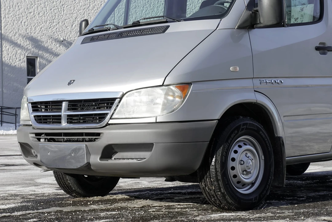 2004 Mercedes-Benz T1N Sprinter - Image 23 of 31