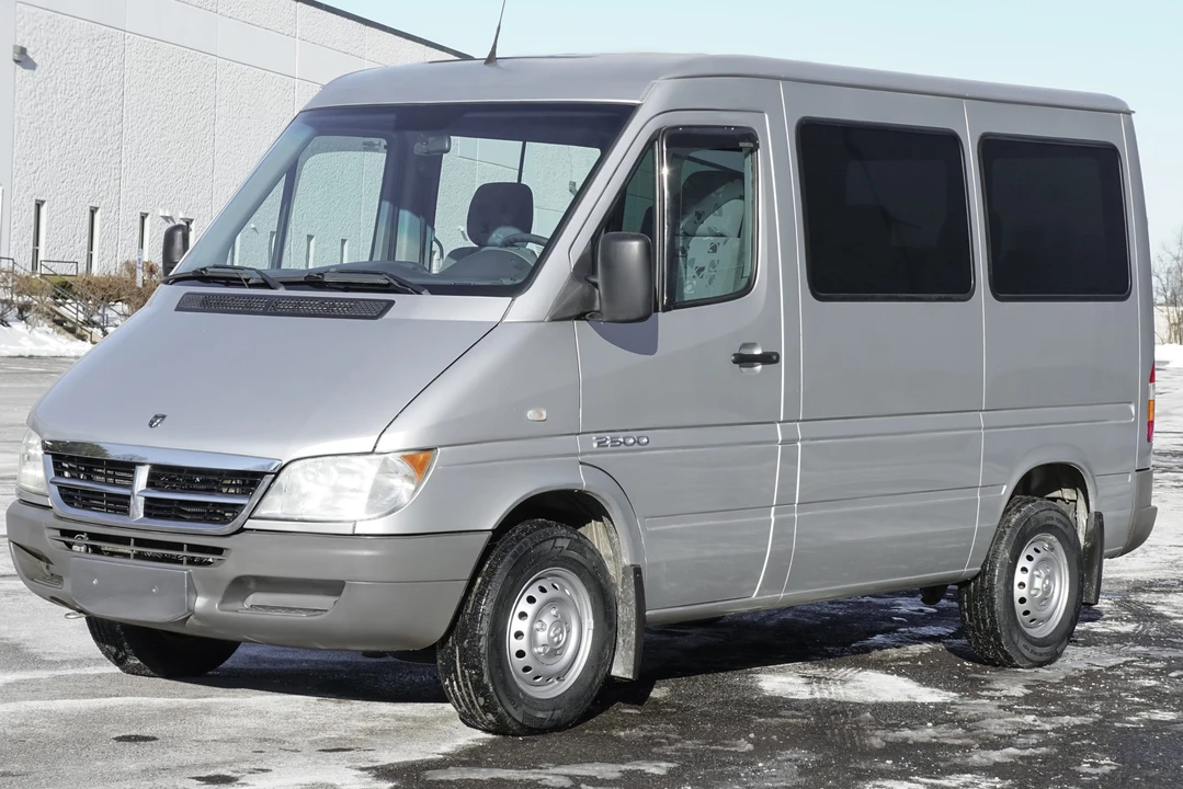 2004 Mercedes-Benz T1N Sprinter - Image 2 of 31