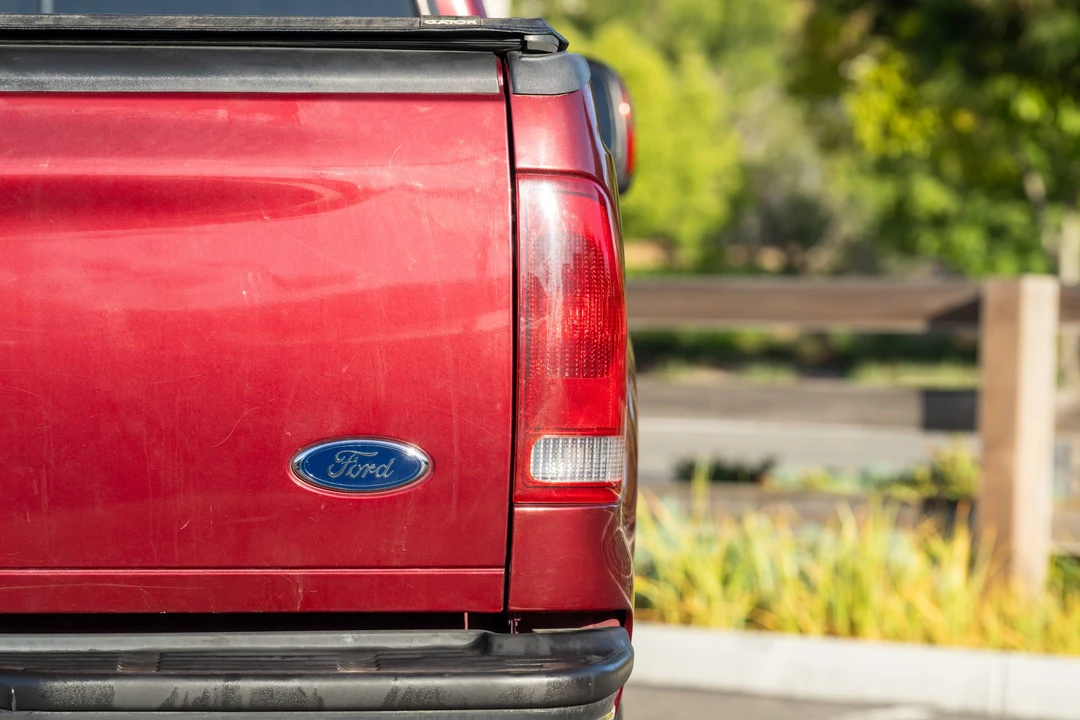 2004 Ford Super Duty 1st Gen - Image 16 of 31