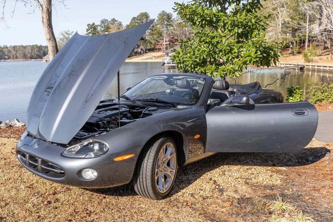 2004 Jaguar X100 XK8 - Image 14 of 31