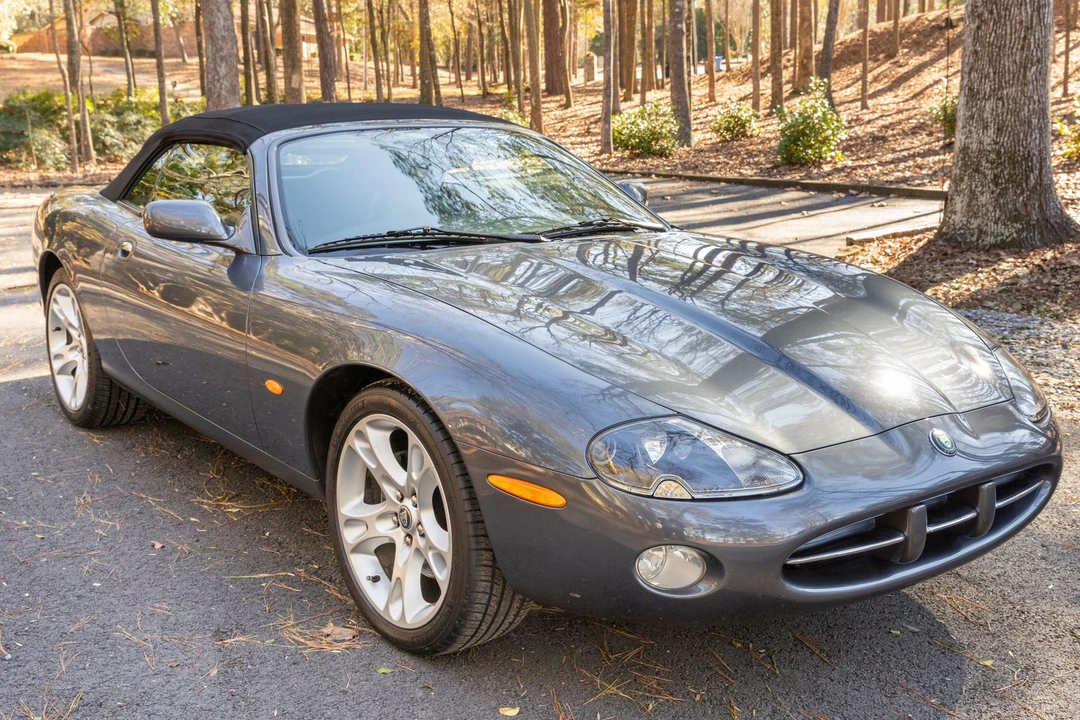 2004 Jaguar X100 XK8 - Image 8 of 31