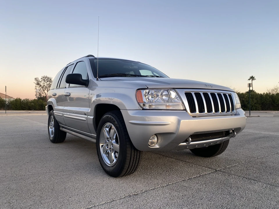 2004 Jeep WJ Grand Cherokee - Image 2 of 31