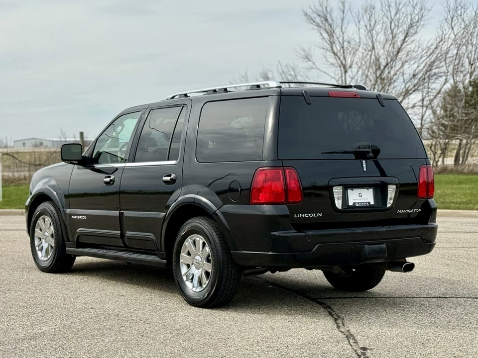 2004 Lincoln Navigator 2nd Gen - Image 12 of 31