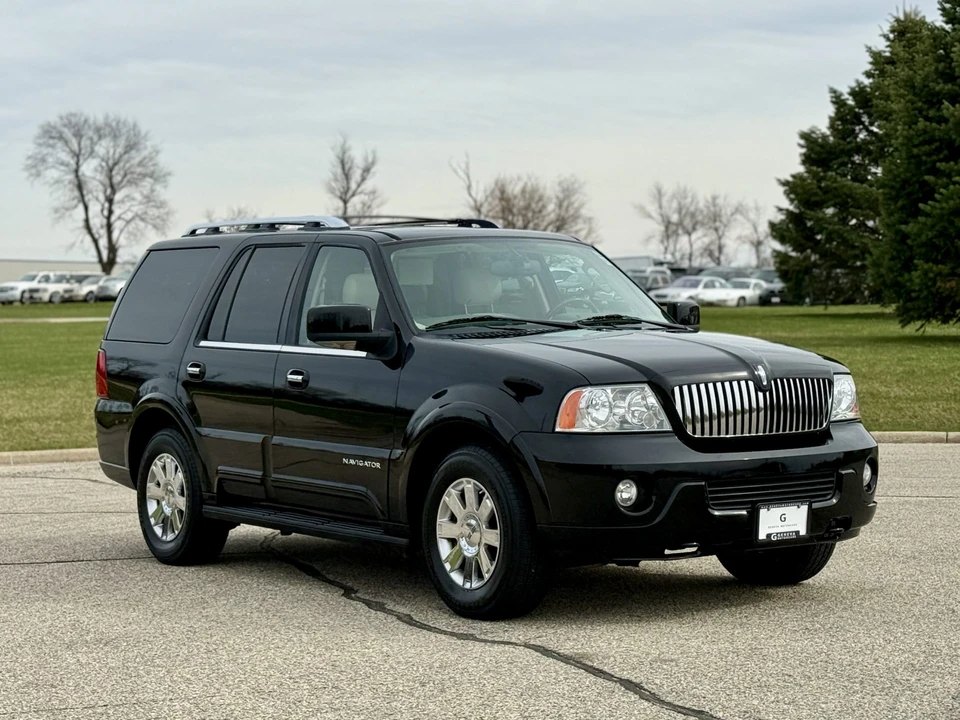 2004 Lincoln Navigator 2nd Gen - Image 16 of 31