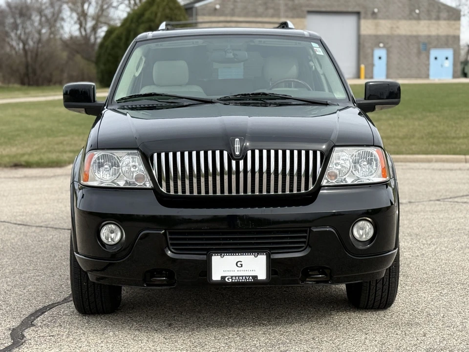 2004 Lincoln Navigator 2nd Gen - Image 18 of 31