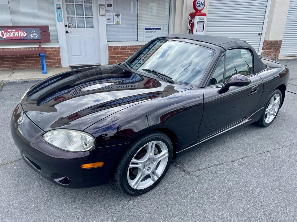 2004 Mazda NB MX-5 Miata - Image 16 of 31