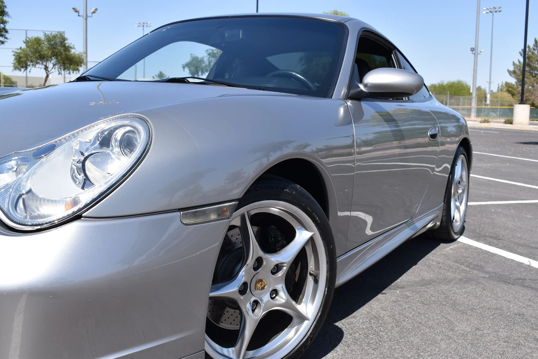 2004 Porsche 996 Carrera - Image 19 of 31
