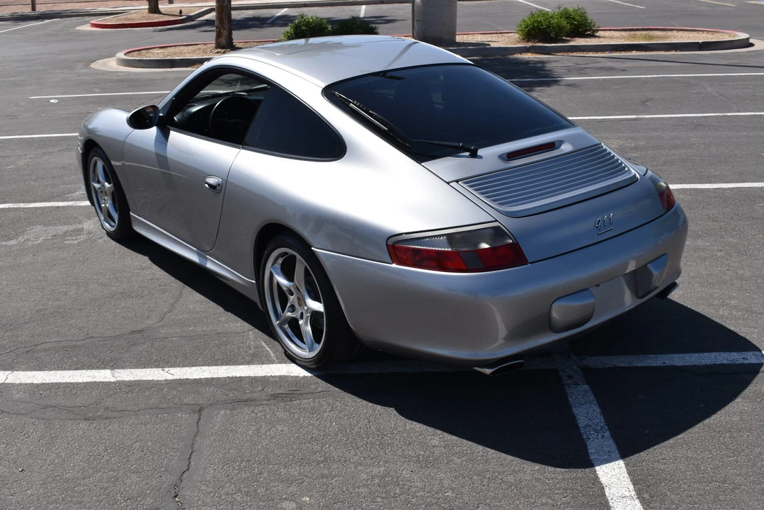 2004 Porsche 996 Carrera - Image 13 of 31