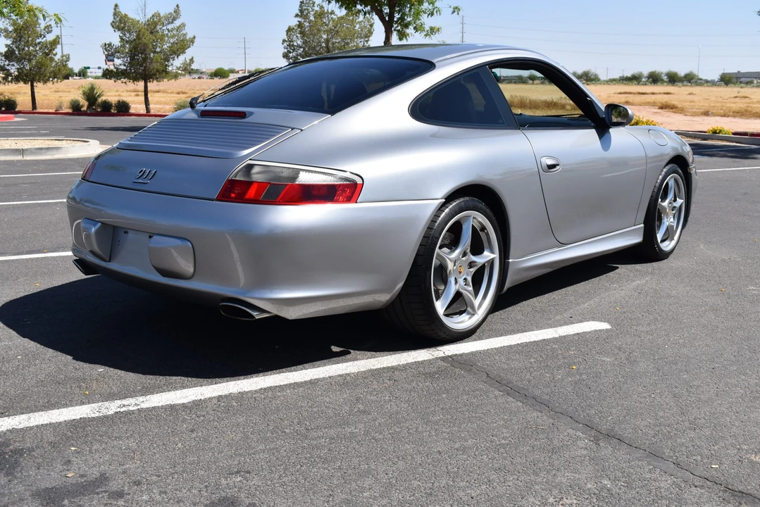2004 Porsche 996 Carrera - Image 10 of 31