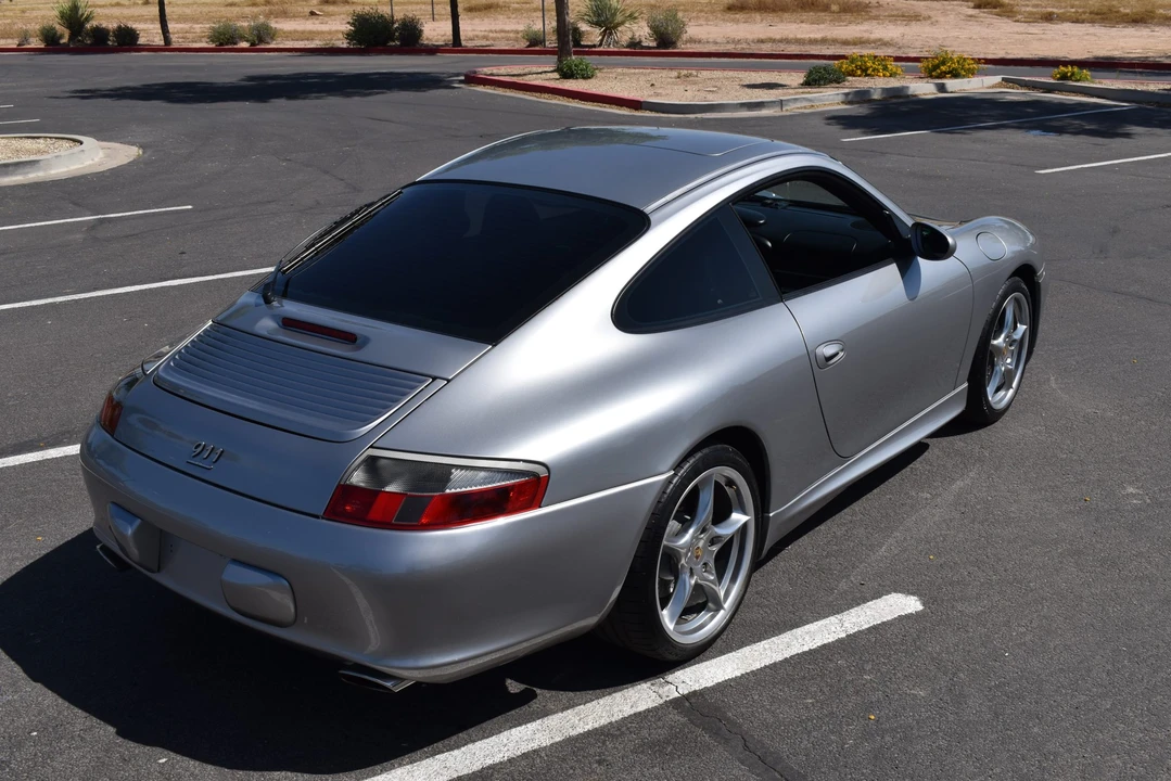 2004 Porsche 996 Carrera - Image 9 of 31