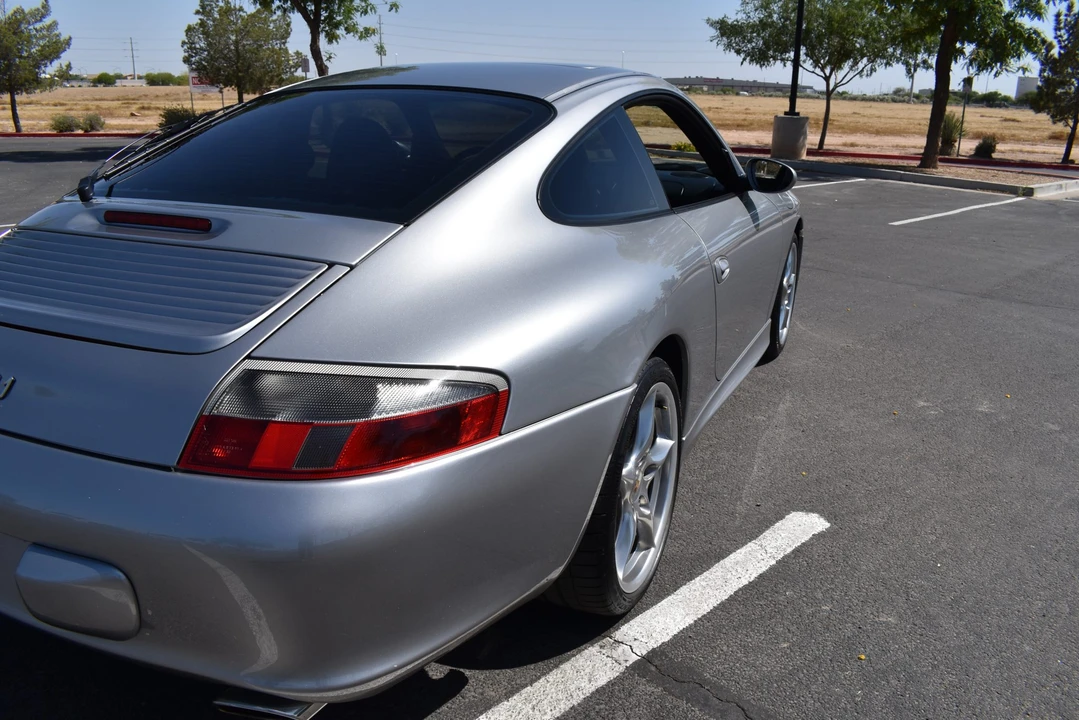 2004 Porsche 996 Carrera - Image 22 of 31