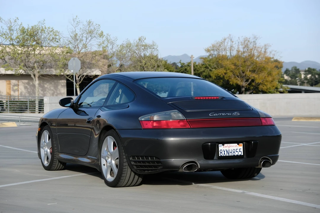 2004 Porsche 996 Carrera 4S - Image 9 of 31