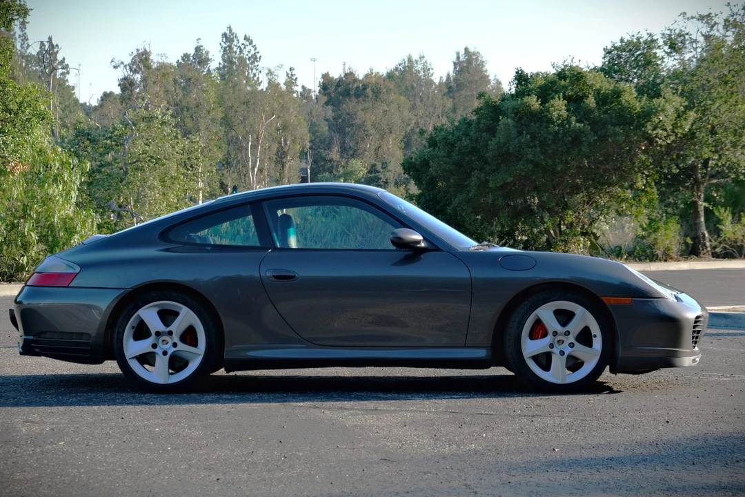 2004 Porsche 996 Carrera 4S - Image 16 of 31