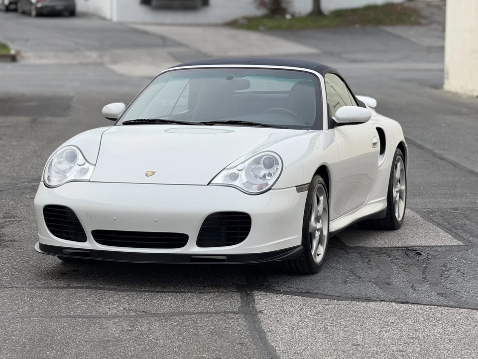 2004 Porsche 996 Turbo - Image 23 of 31
