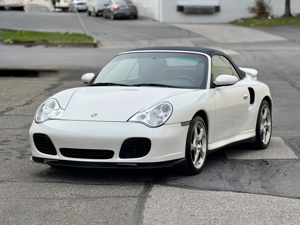 2004 Porsche 996 Turbo - Image 22 of 31