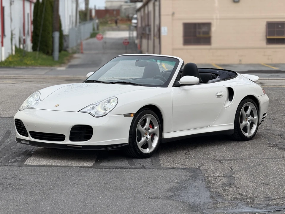 2004 Porsche 996 Turbo - Image 20 of 31