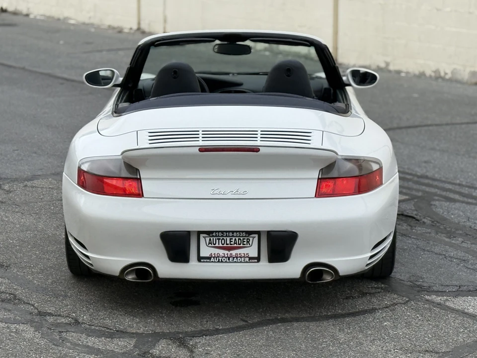 2004 Porsche 996 Turbo - Image 10 of 31