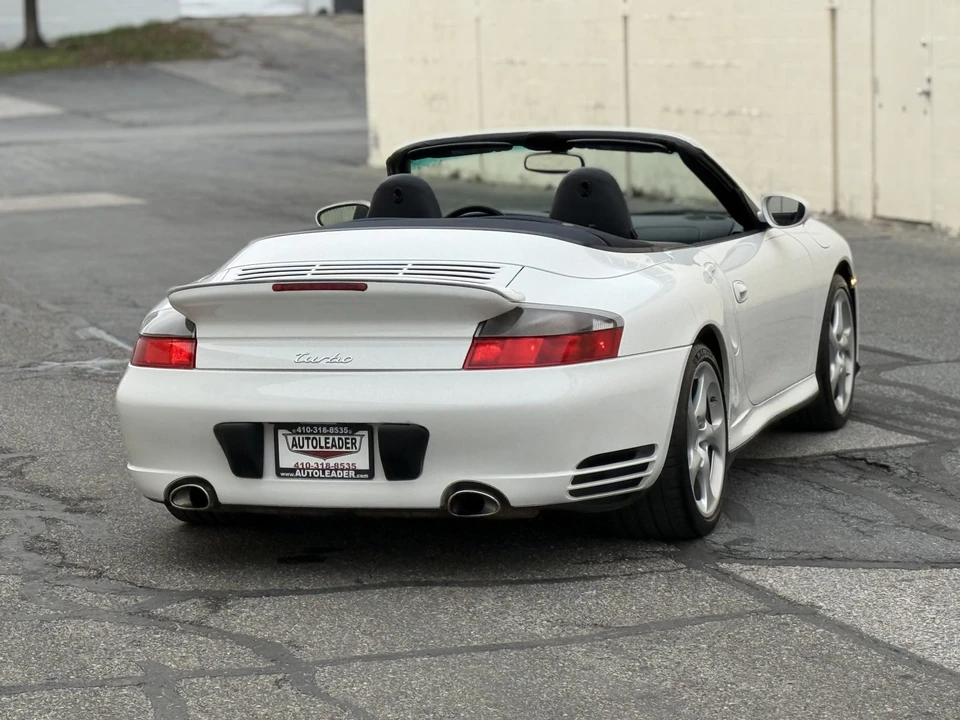 2004 Porsche 996 Turbo - Image 8 of 31