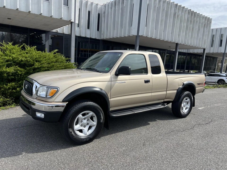 2004 Toyota Tacoma 1st Gen - Image 4 of 31