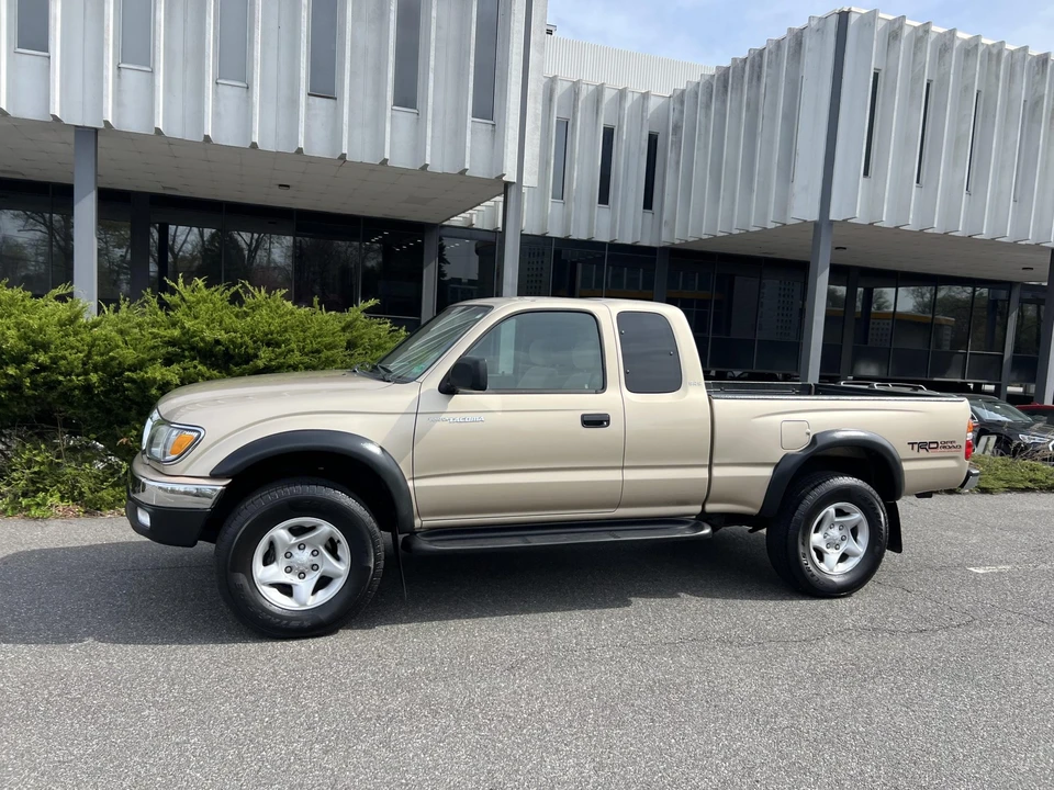 2004 Toyota Tacoma 1st Gen - Image 5 of 31