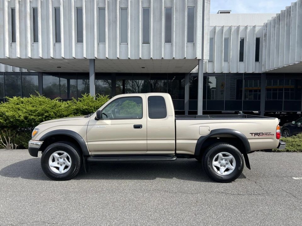 2004 Toyota Tacoma 1st Gen - Image 7 of 31