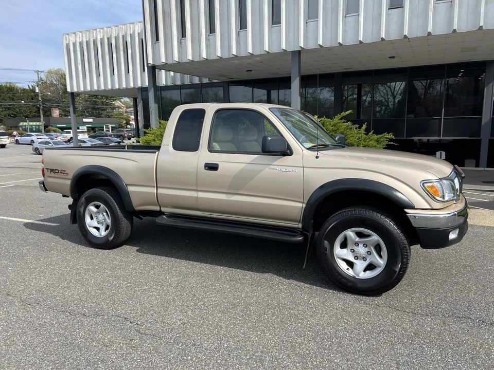 2004 Toyota Tacoma 1st Gen - Image 30 of 31