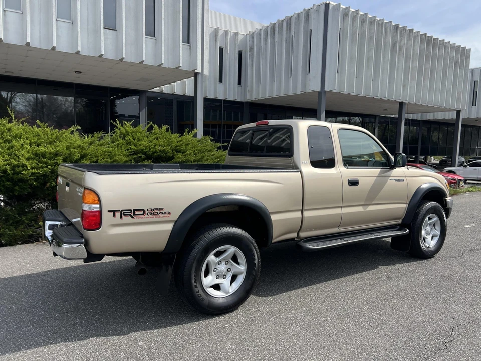 2004 Toyota Tacoma 1st Gen - Image 21 of 31