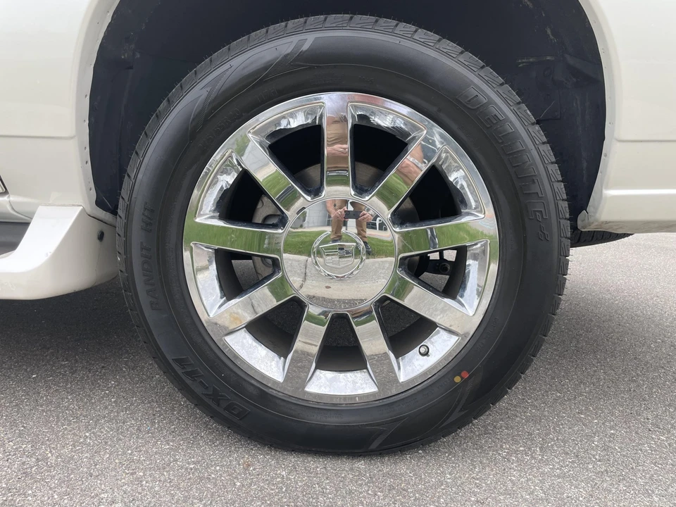 2005 Cadillac Escalade & EXT 2nd Gen - Image 24 of 31