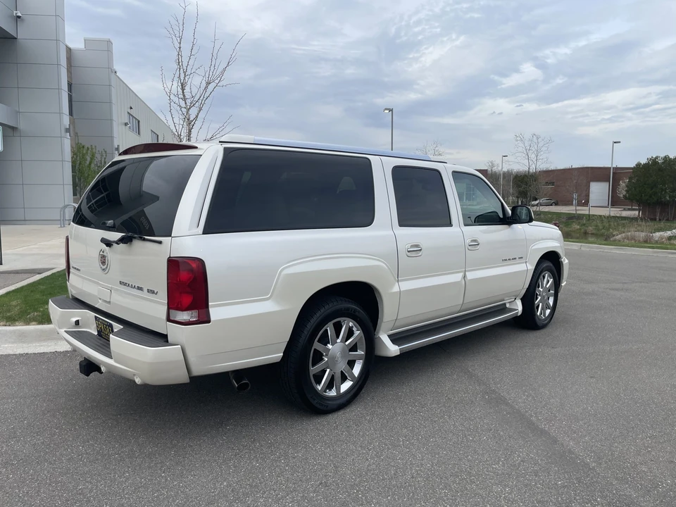 2005 Cadillac Escalade & EXT 2nd Gen - Image 8 of 31